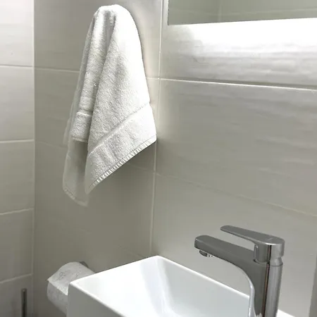 Zeusbnb Saint Sofia Ble * テッサロニキ